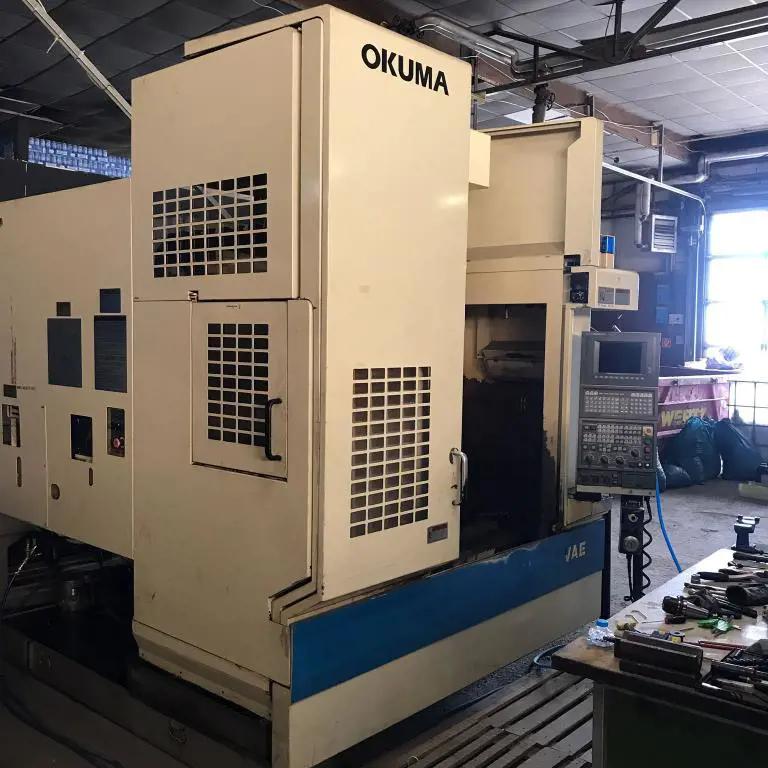 Centrum obróbcze CNC  Okuma OSP-700M