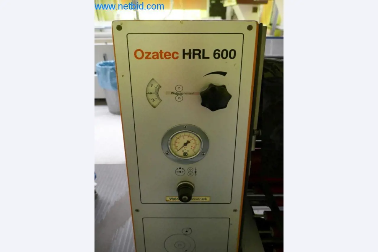 Stroje pro výrobu desek s plošnými spoji-4