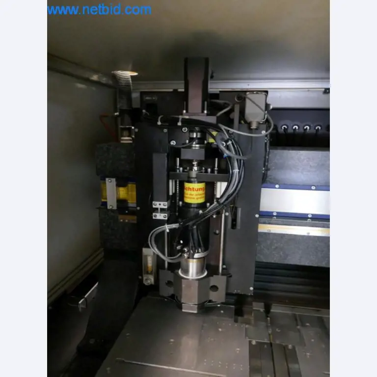 Stroje pro výrobu desek s plošnými spoji-3