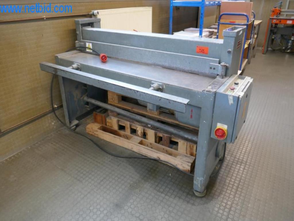 Stroje pro výrobu desek s plošnými spoji-1