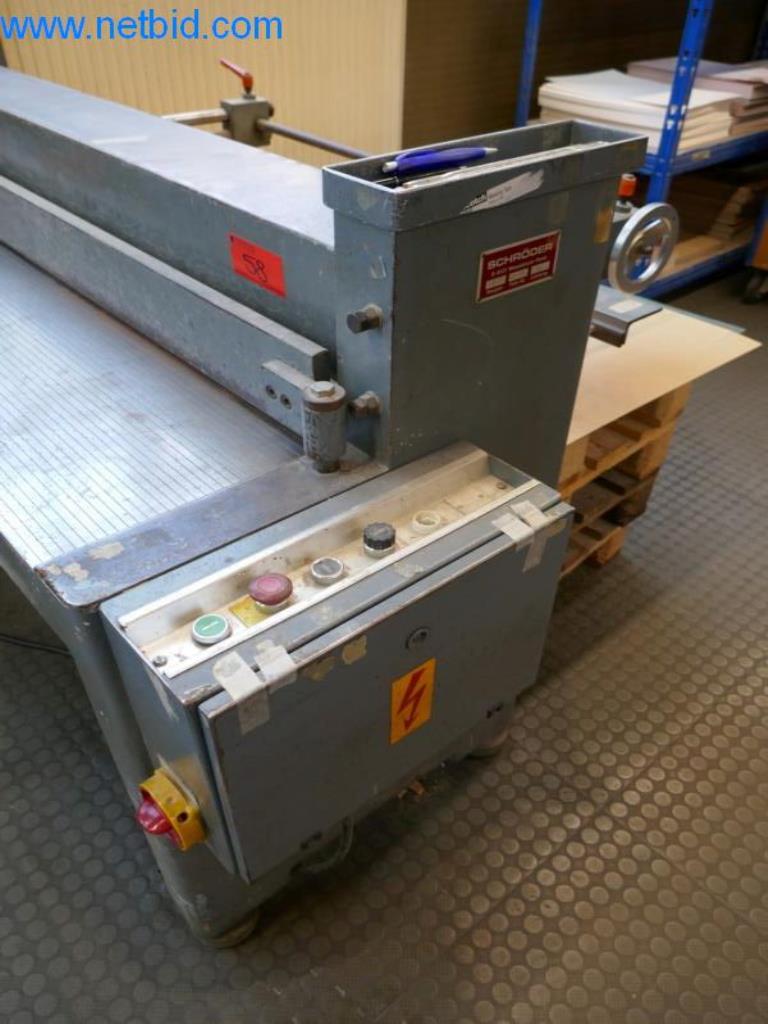 Stroje pro výrobu desek s plošnými spoji-3