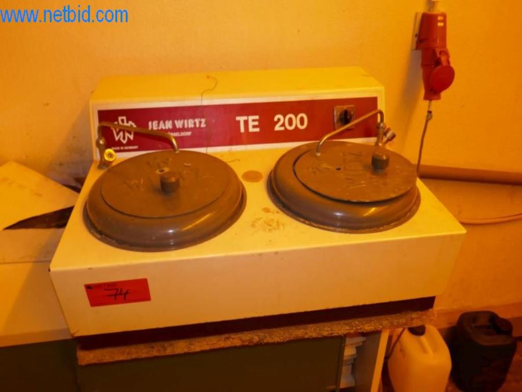 Stroje pro výrobu desek s plošnými spoji-1