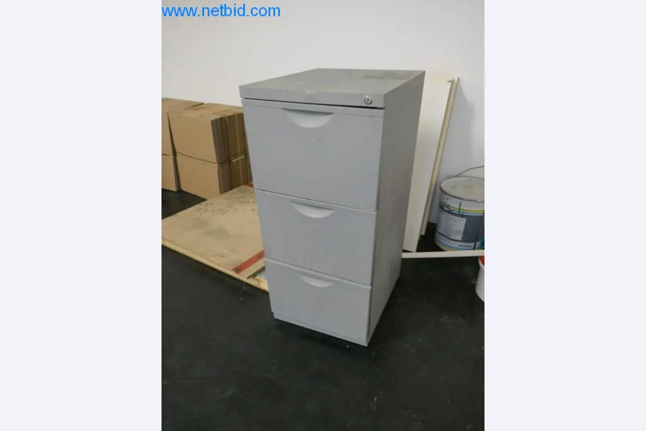 Stroji iz sektorja proizvodnje tiskanih vezij-3