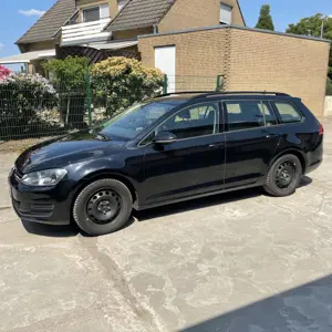 Avto VW Golf VII 2,0 TDI Variant Comfortline BluMotion