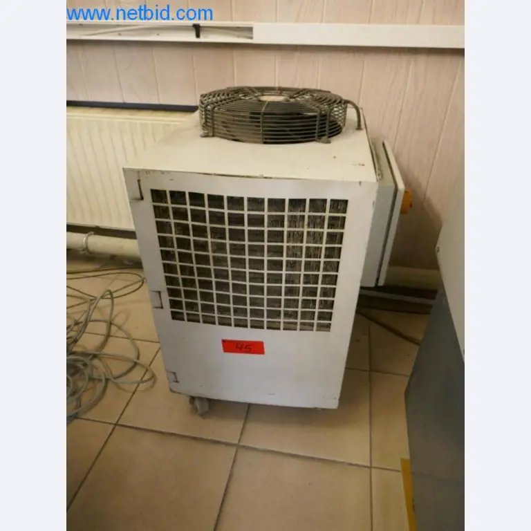 Stroje pro výrobu desek s plošnými spoji-4
