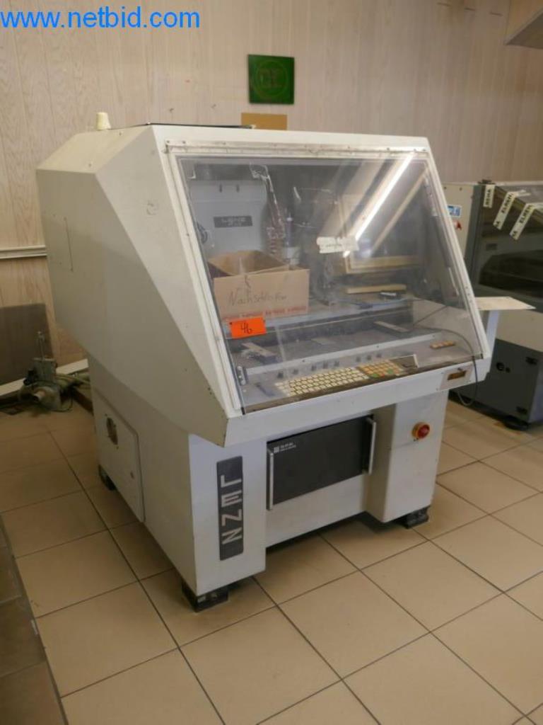 Stroje pro výrobu desek s plošnými spoji-1