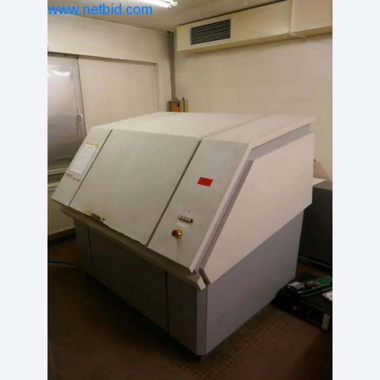 Stroje pro výrobu desek s plošnými spoji-1