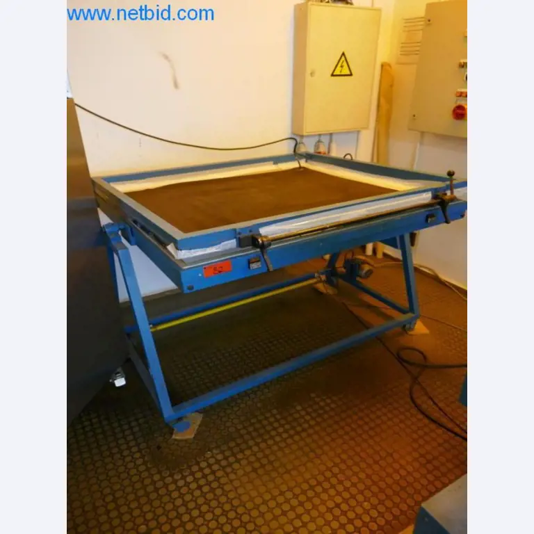 Stroje pro výrobu desek s plošnými spoji-2