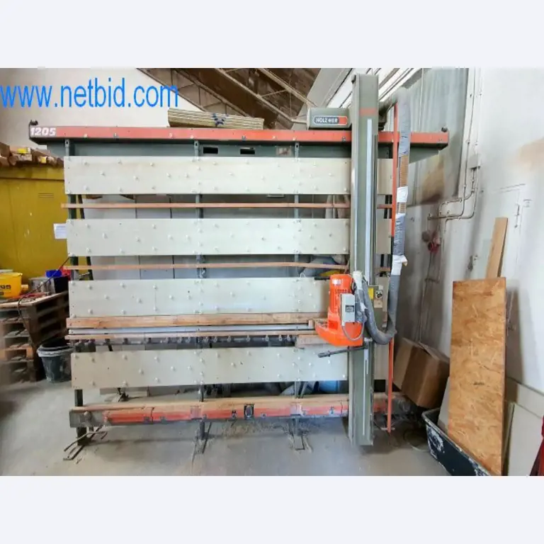 Operating and office equipment of a plasterer and painters shop-1