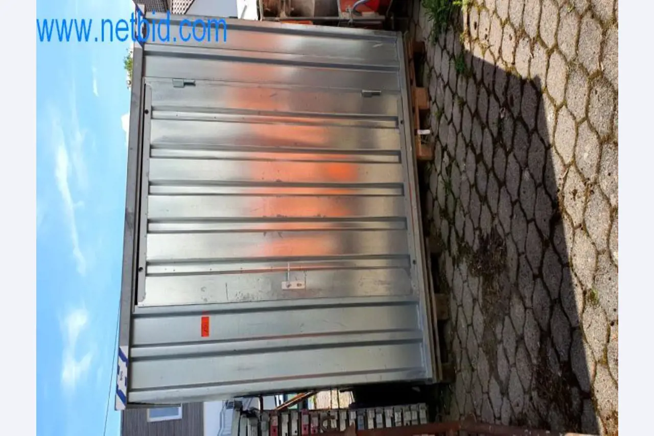 Operating and office equipment of a plasterer and painters shop-1