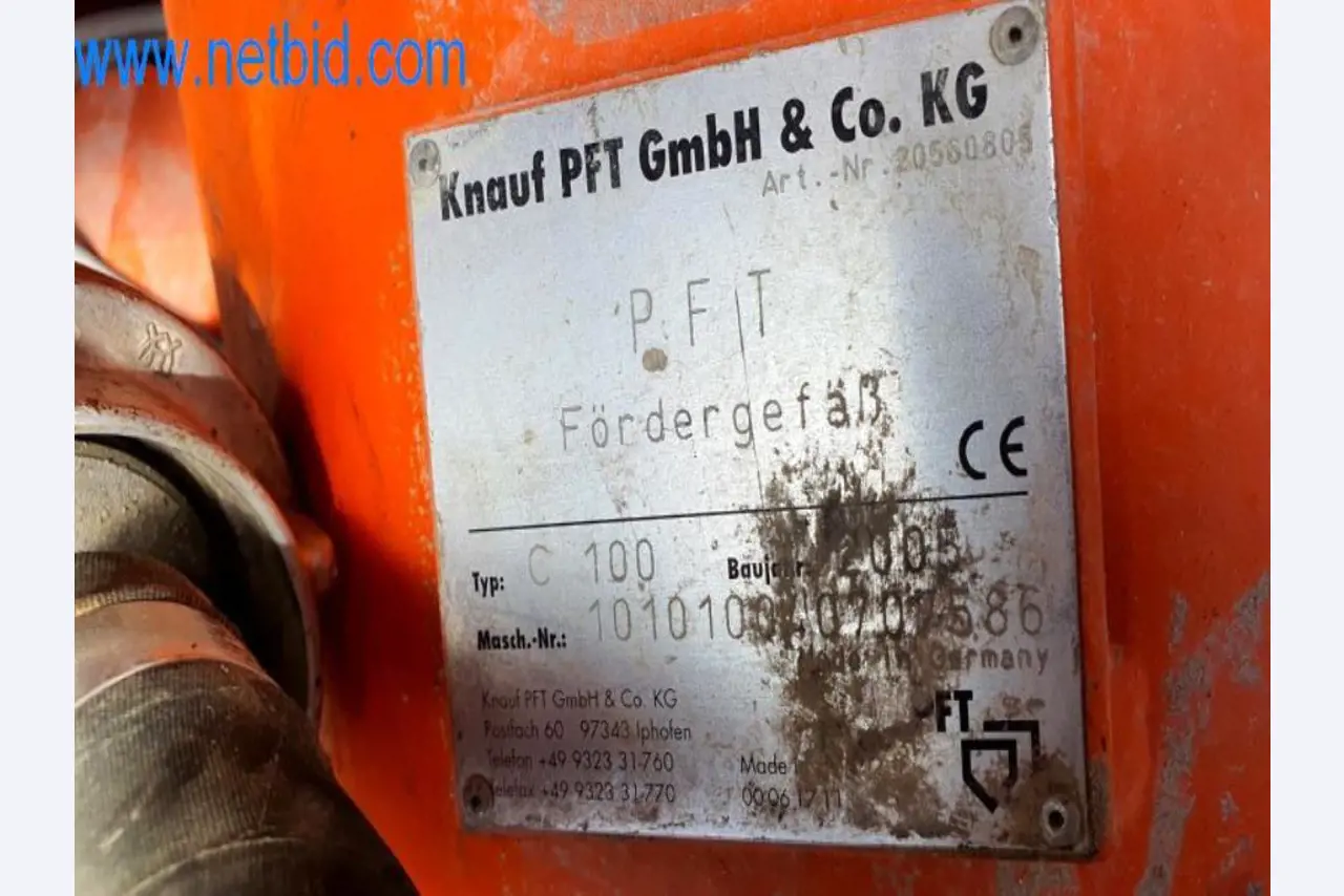 Operating and office equipment of a plasterer and painters shop-2