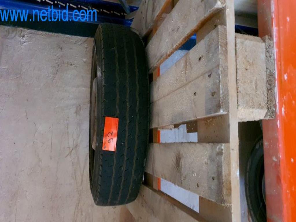 Operating and office equipment of a plasterer and painters shop-2