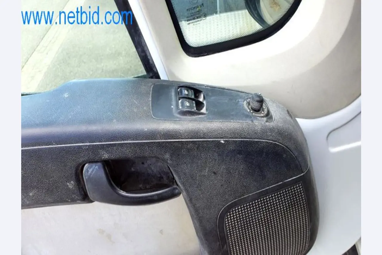 Betriebs- und Geschäftsausstattung eines Gipser- und Malergeschäftes-4