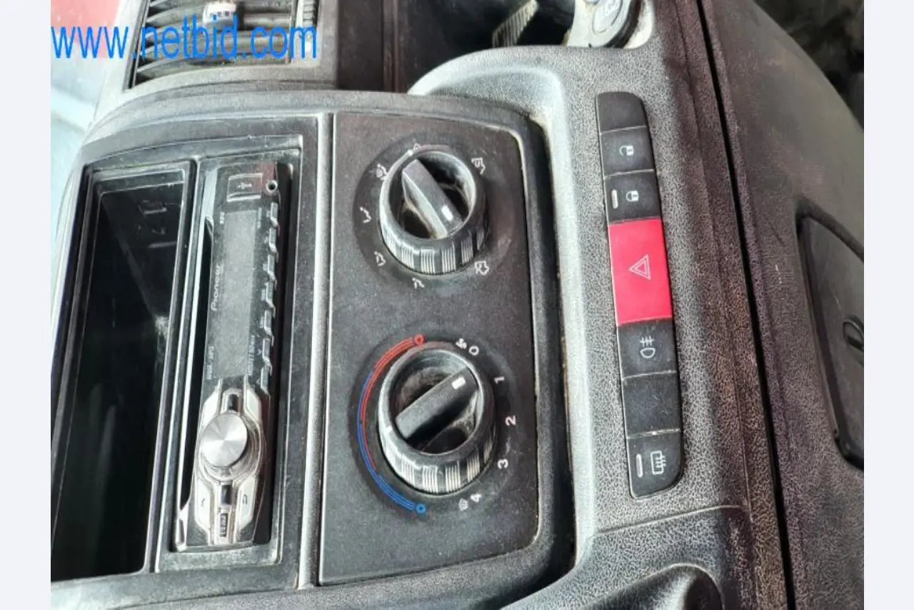 Betriebs- und Geschäftsausstattung eines Gipser- und Malergeschäftes-9