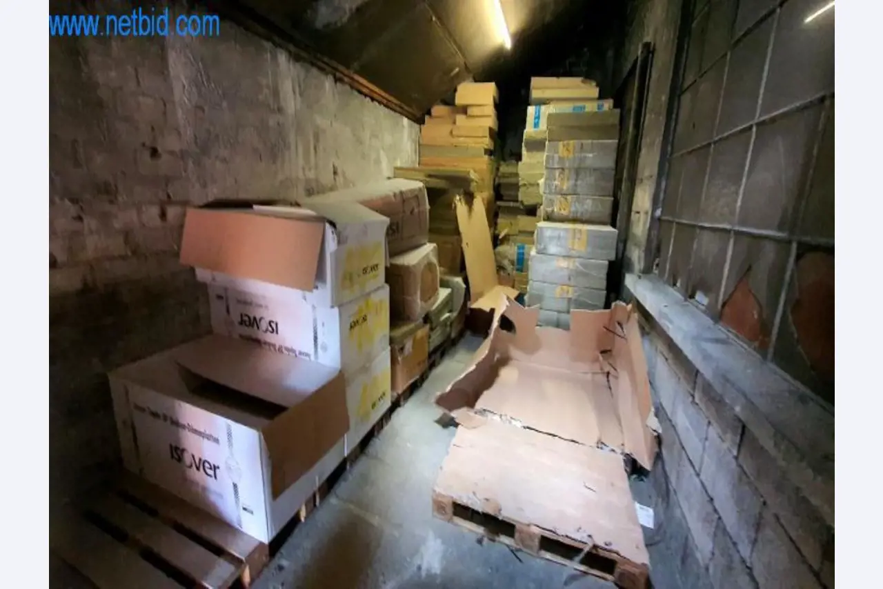 Operating and office equipment of a plasterer and painters shop-10