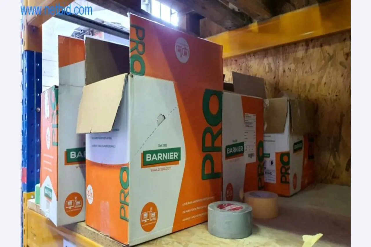 Operating and office equipment of a plasterer and painters shop-14