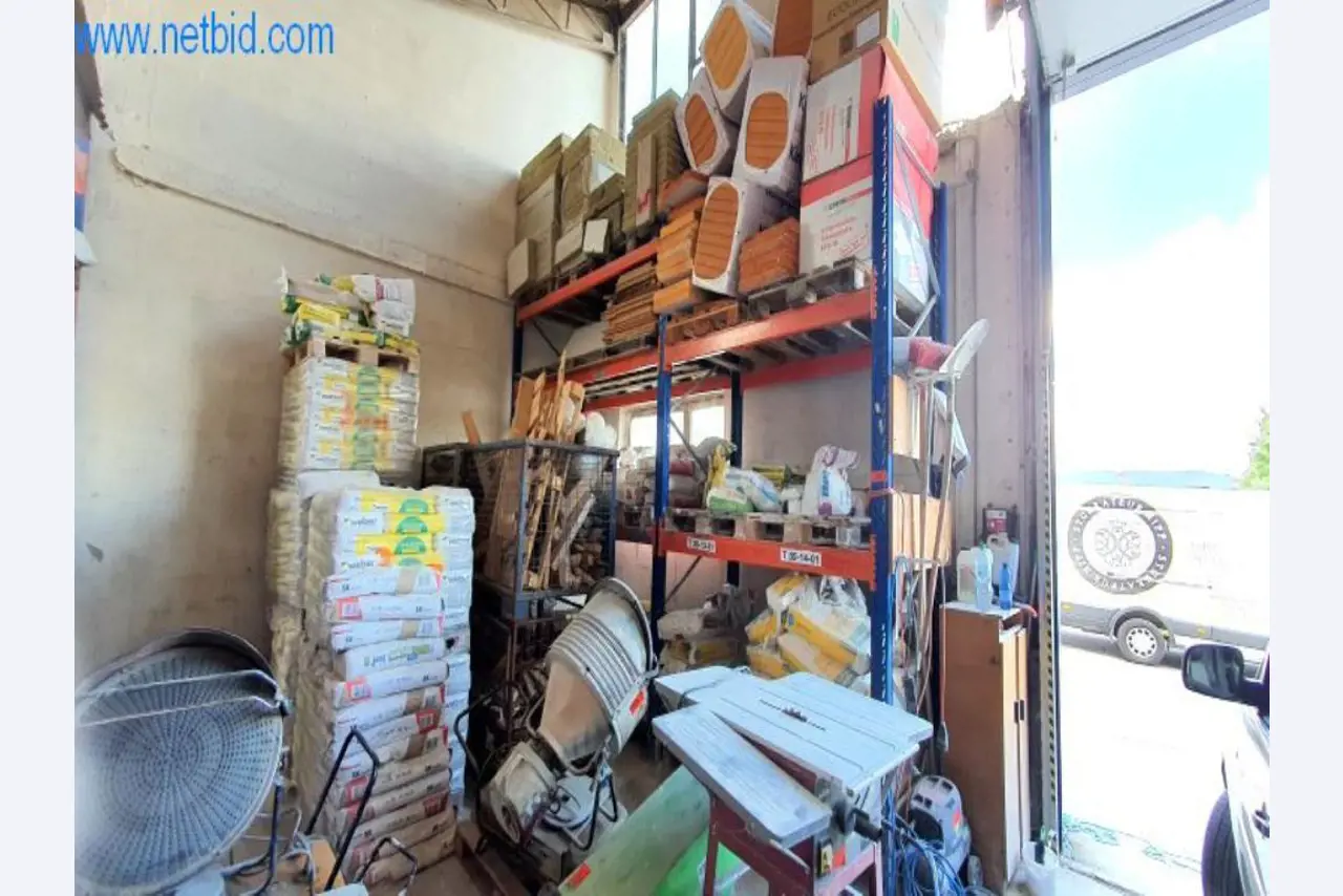 Operating and office equipment of a plasterer and painters shop-1