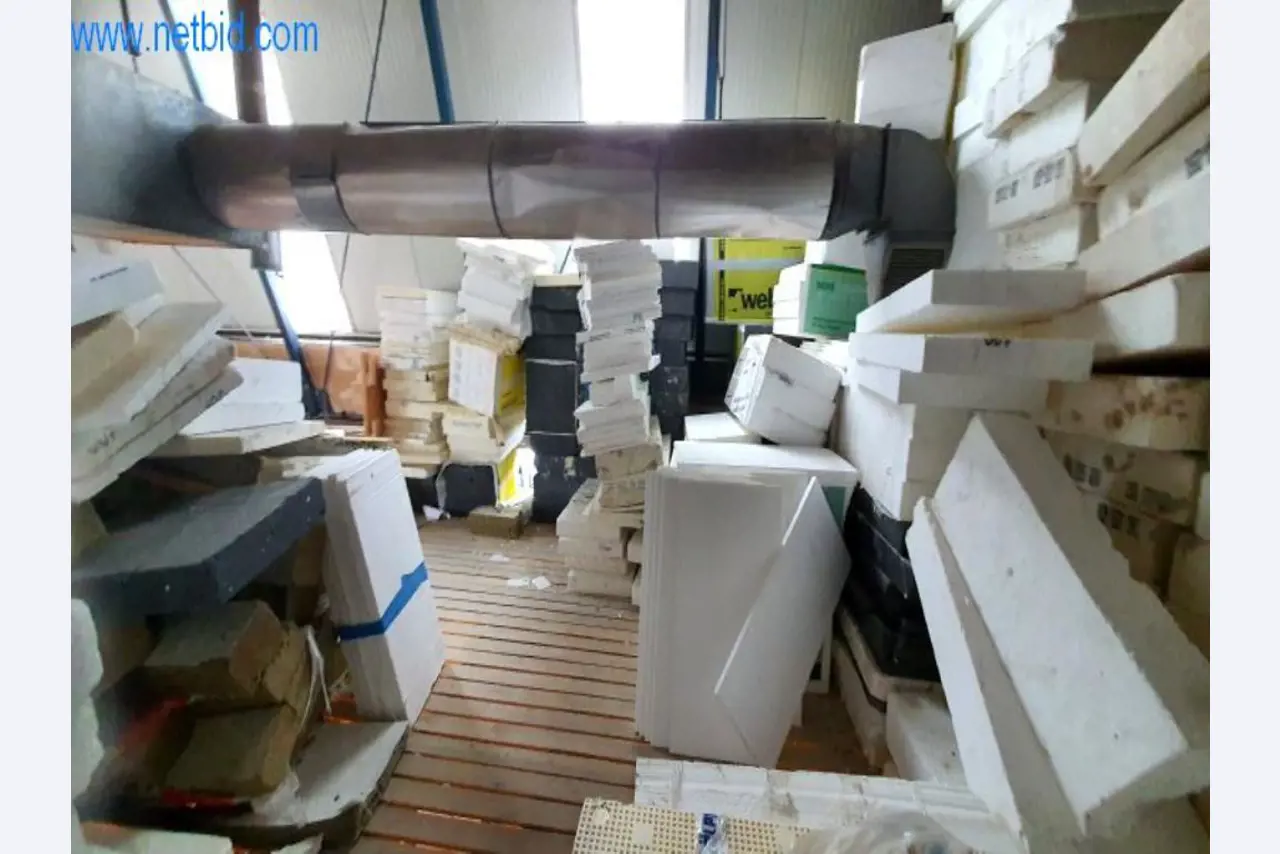 Operating and office equipment of a plasterer and painters shop-3