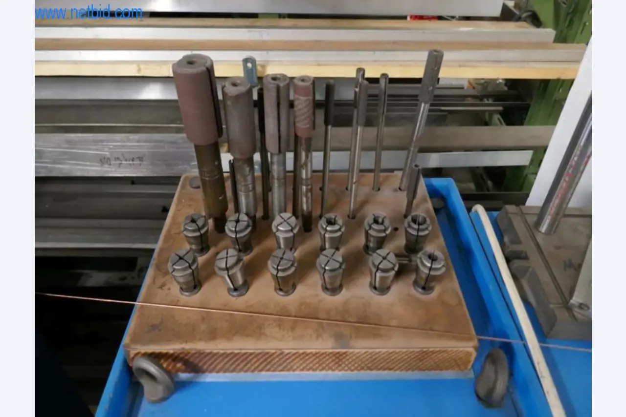 Cutting machines, hand machines-2