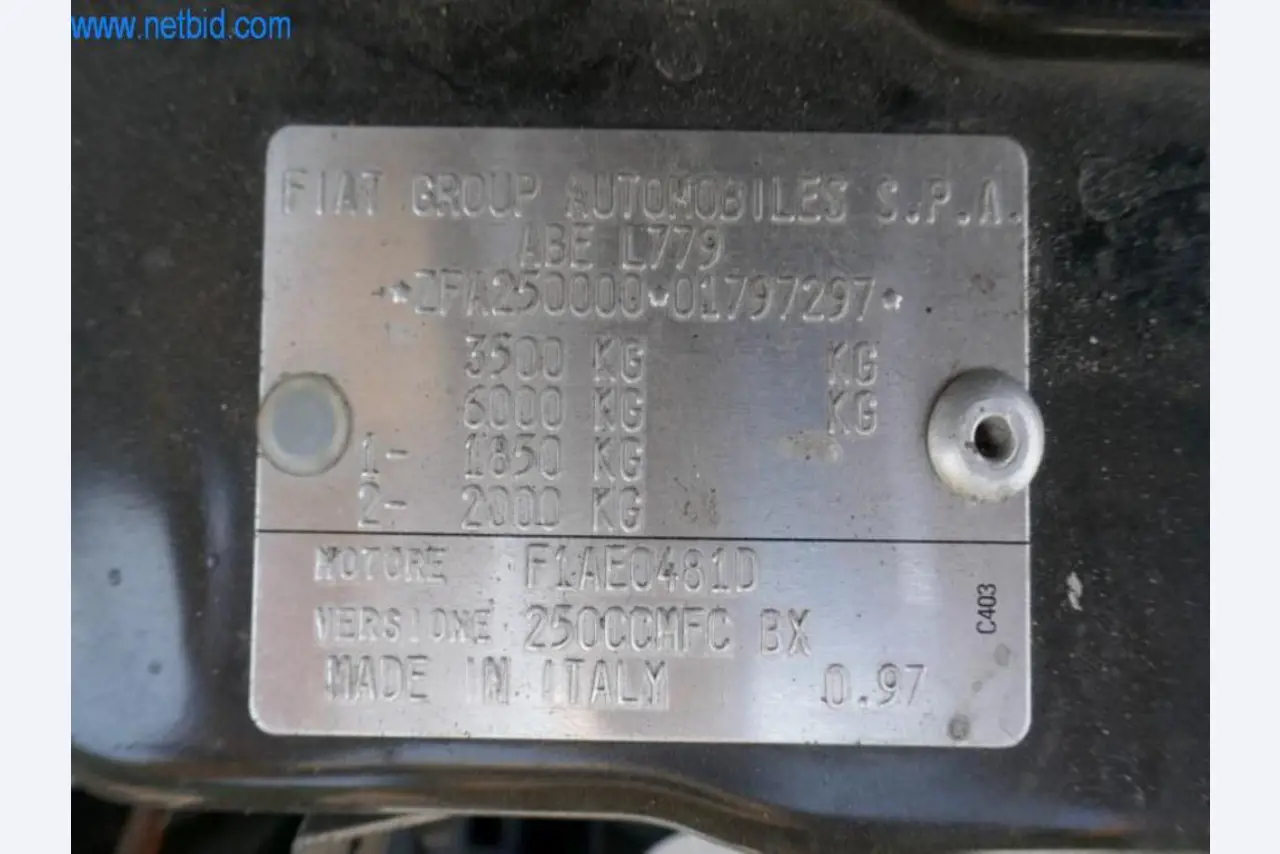 Stroji za izdelavo oken in kovinskih konstrukcij, izdelavo fasad-23