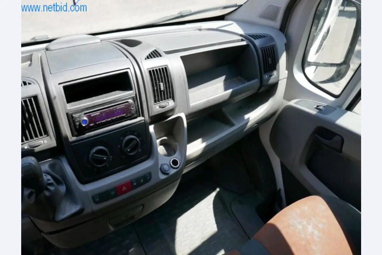 Stroji za izdelavo oken in kovinskih konstrukcij, izdelavo fasad-8