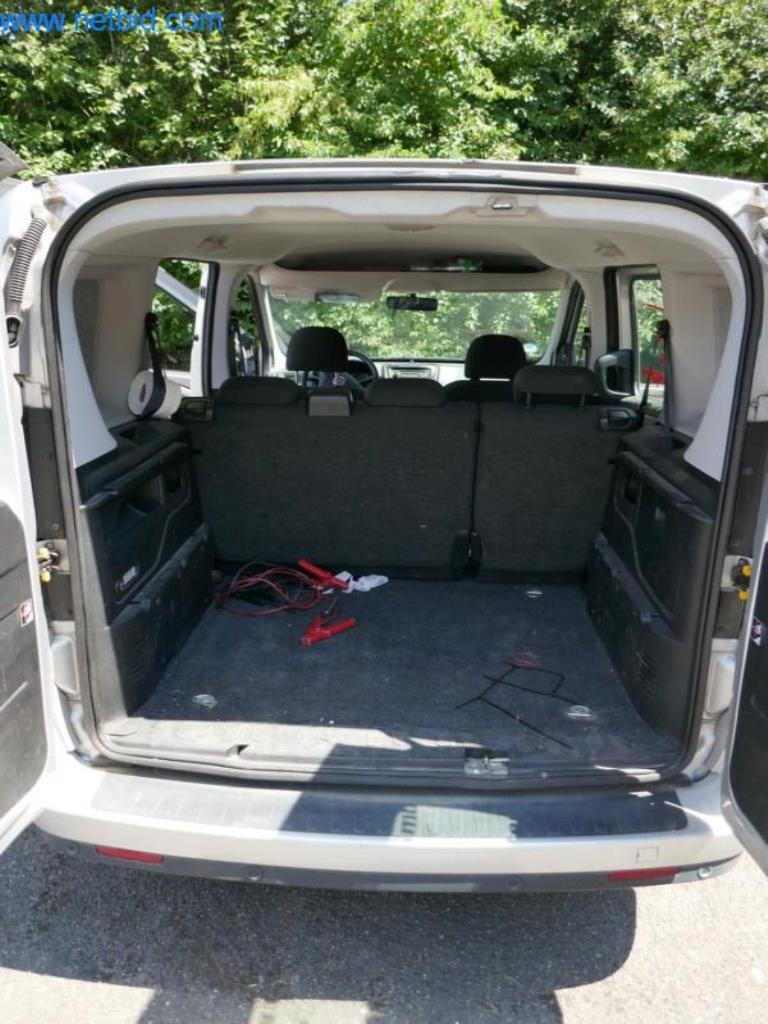 Stroji za izdelavo oken in kovinskih konstrukcij, izdelavo fasad-11