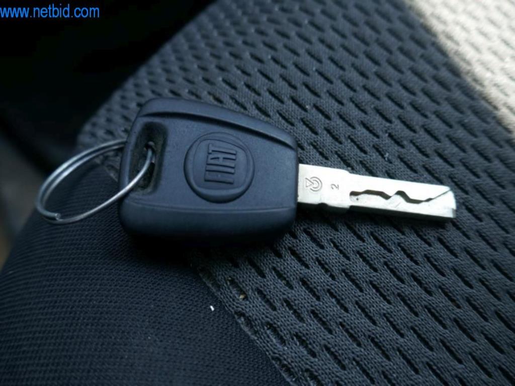 Stroji za izdelavo oken in kovinskih konstrukcij, izdelavo fasad-15