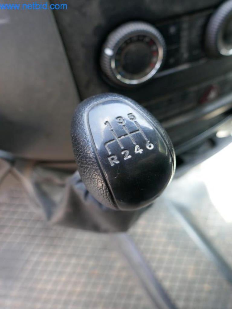 Stroji za izdelavo oken in kovinskih konstrukcij, izdelavo fasad-13