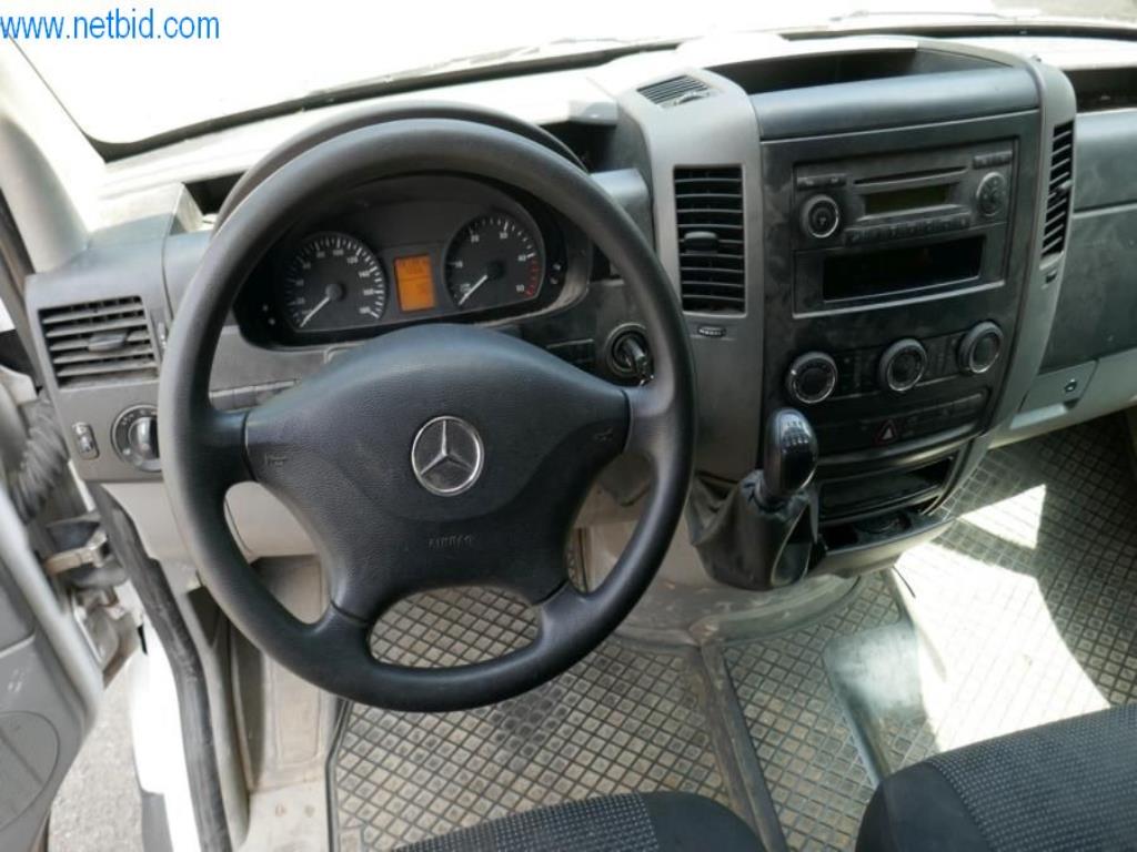 Stroji za izdelavo oken in kovinskih konstrukcij, izdelavo fasad-9