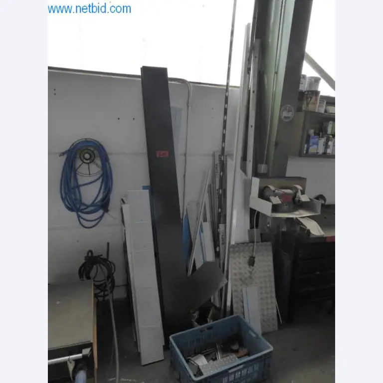 Maschinen aus dem Bereich Fenster- und Metallbau, Fassadenbau-4
