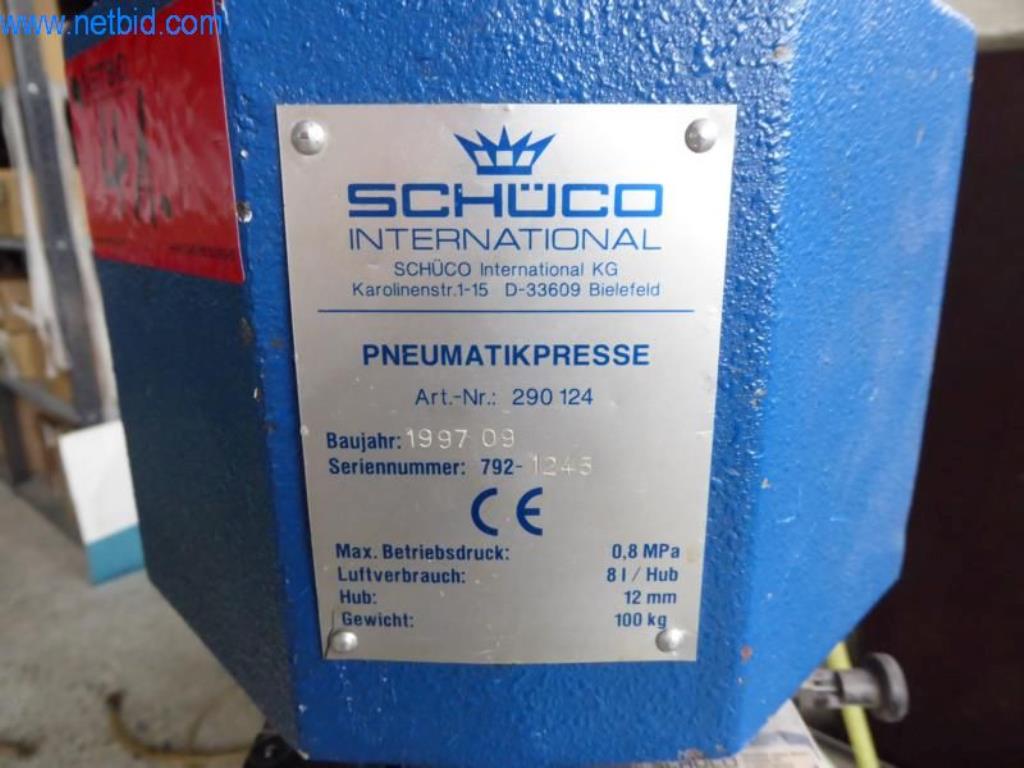 Stroje na výrobu oken a kovových konstrukcí, fasádní konstrukce-2