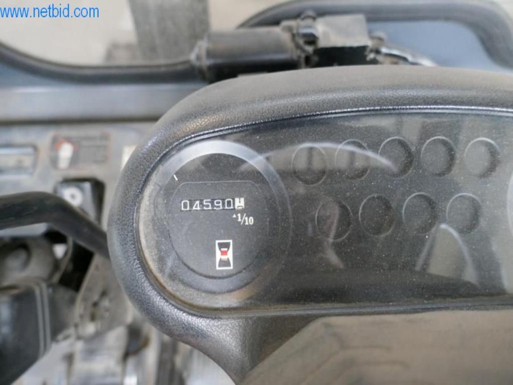 Stroji za izdelavo oken in kovinskih konstrukcij, izdelavo fasad-5