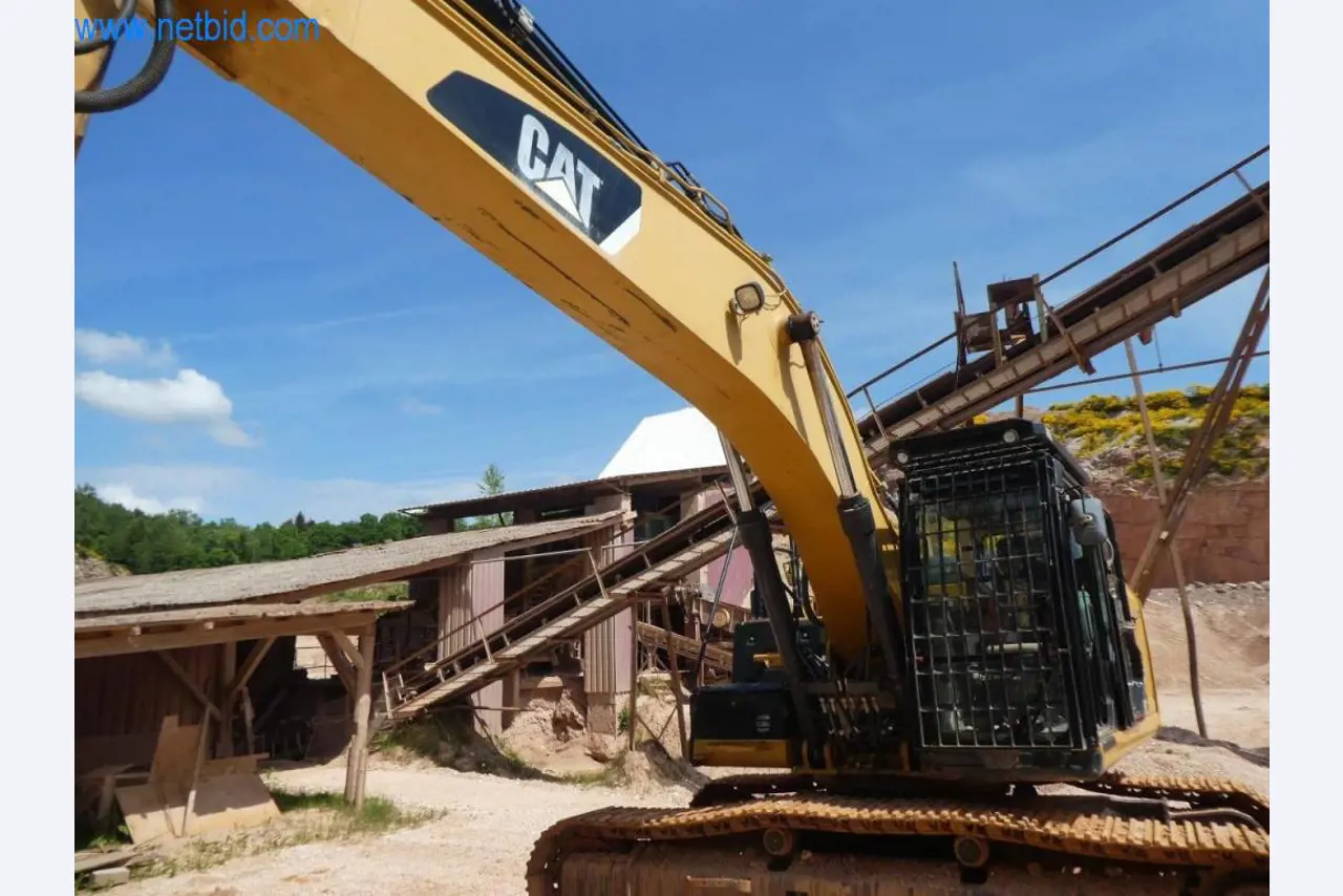 Construction machinery and vehicles-11