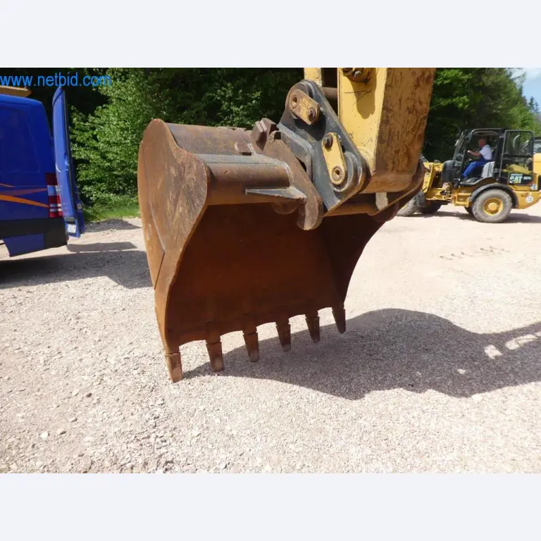 Construction machinery and vehicles-8