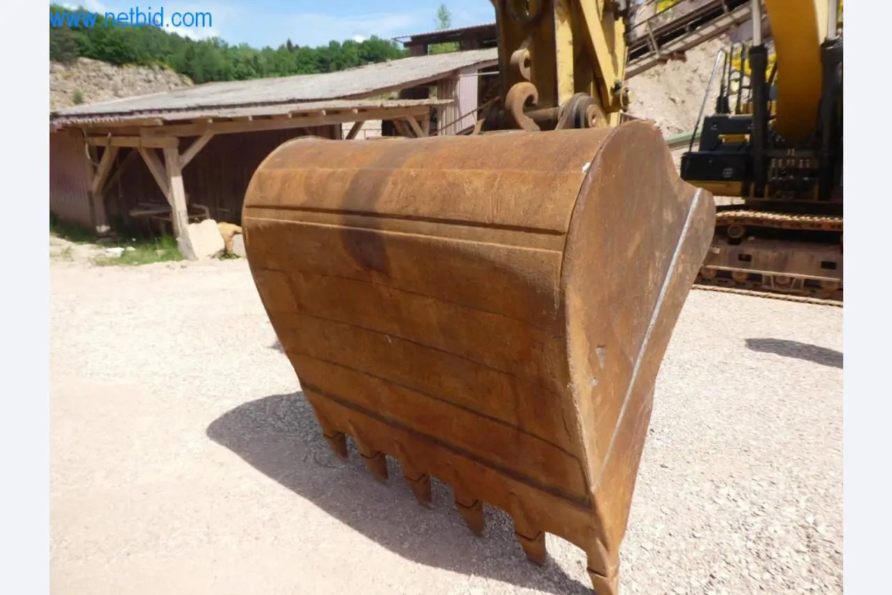 Construction machinery and vehicles-9