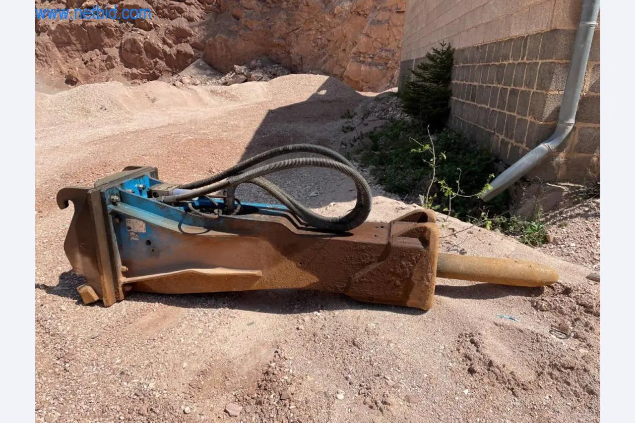 Baumaschinen und Fahrzeuge-2