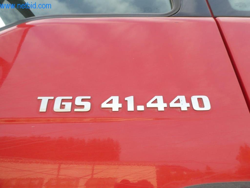 Maszyny budowlane i pojazdy-13