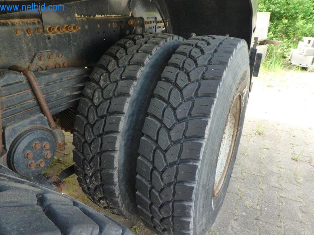 Maszyny budowlane i pojazdy-16