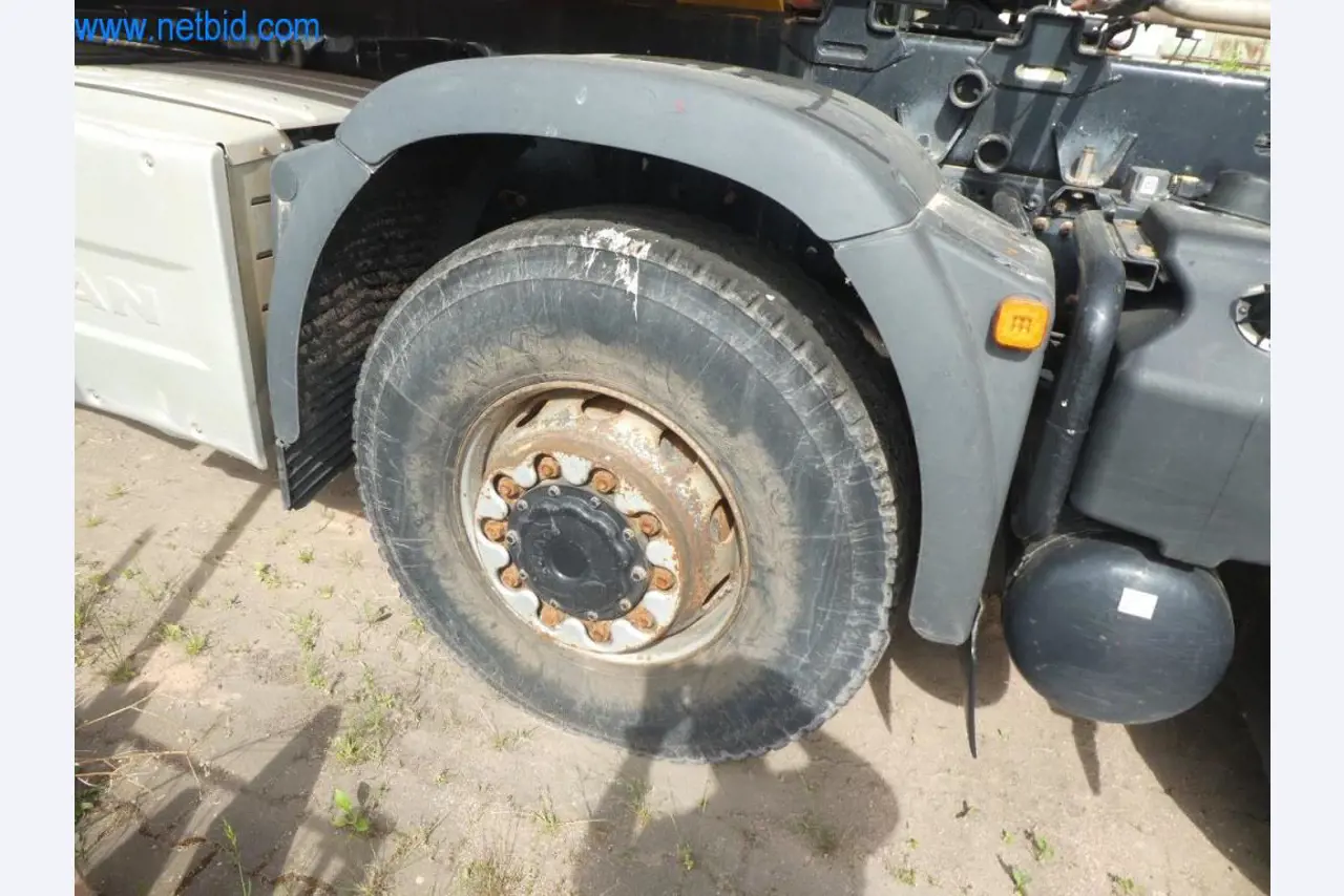 Baumaschinen und Fahrzeuge-20