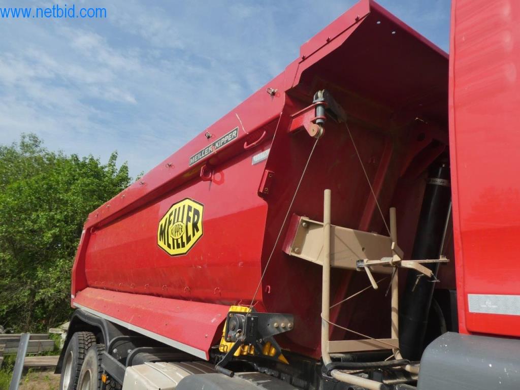 Maszyny budowlane i pojazdy-25