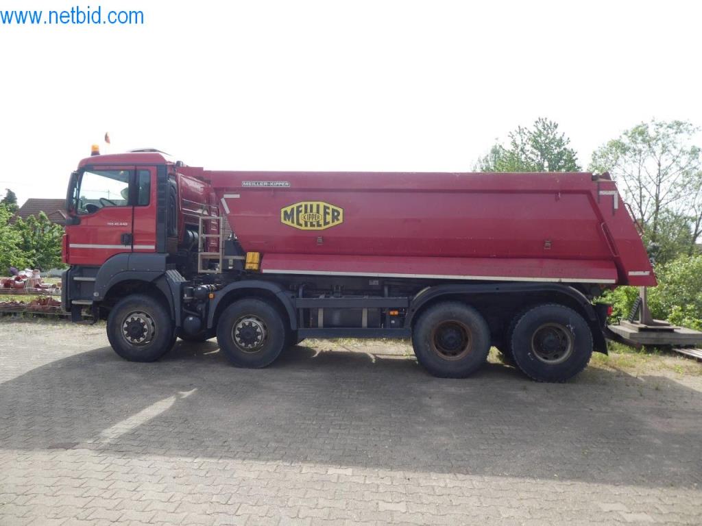 Maszyny budowlane i pojazdy-28