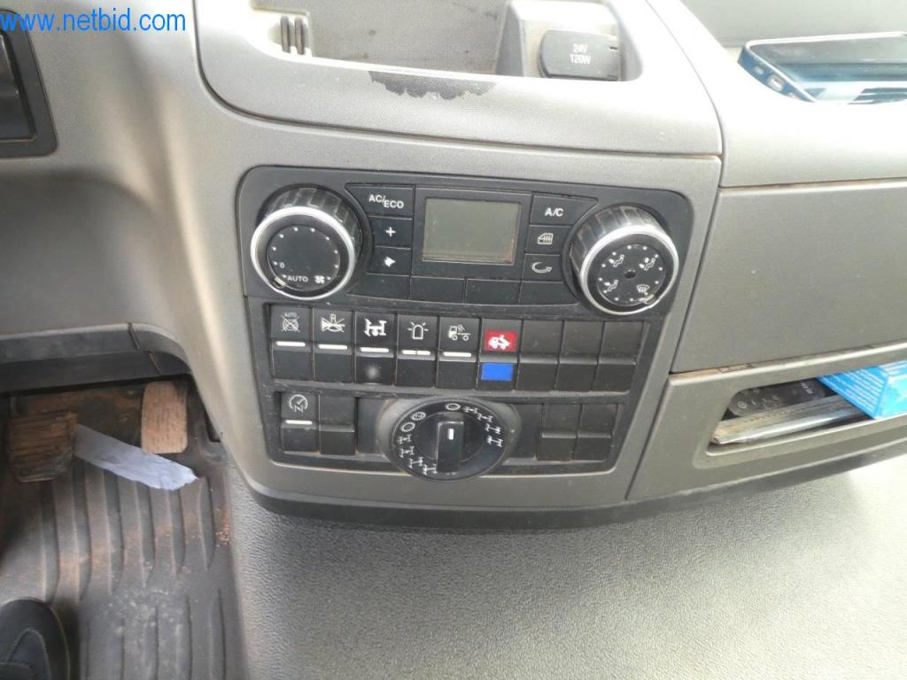 Maszyny budowlane i pojazdy-3