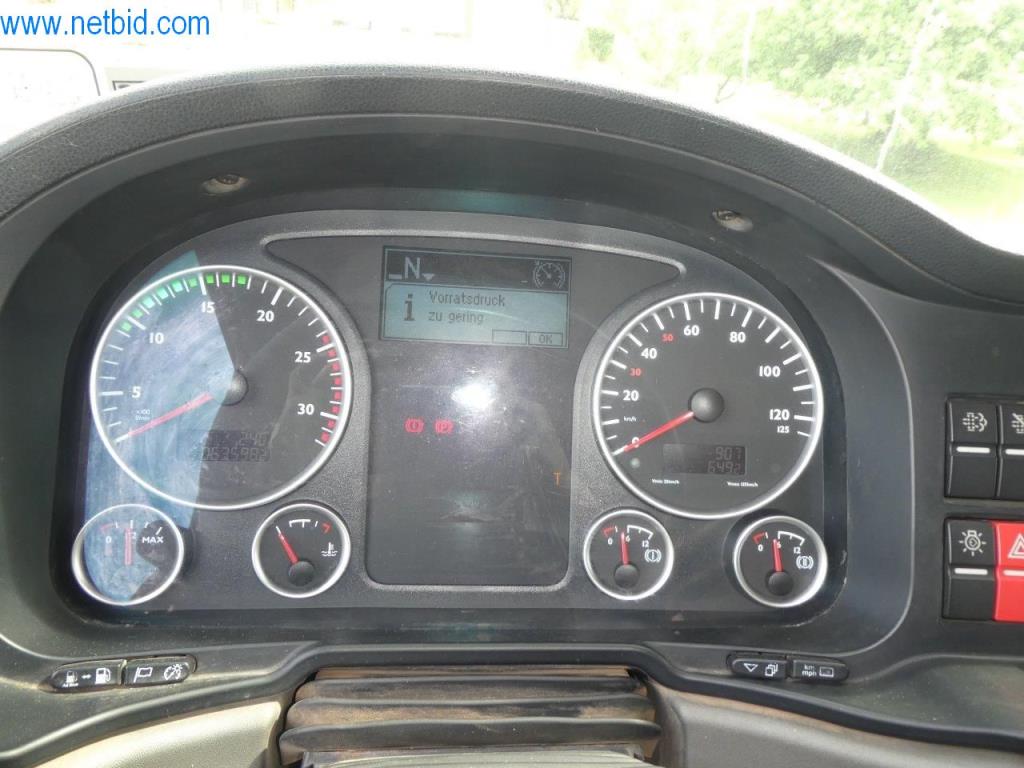 Maszyny budowlane i pojazdy-6