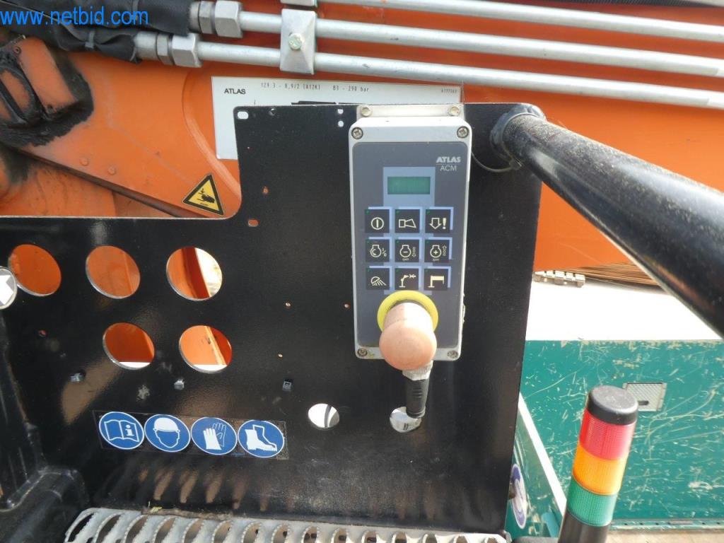 Baumaschinen und Fahrzeuge-12