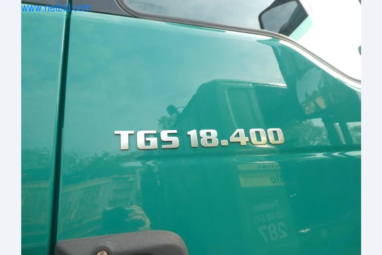 Construction machinery and vehicles-20