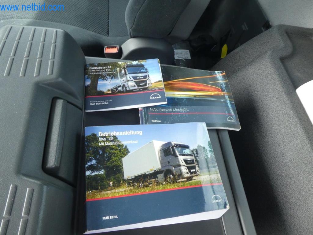 Baumaschinen und Fahrzeuge-21