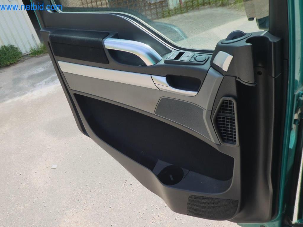 Baumaschinen und Fahrzeuge-5