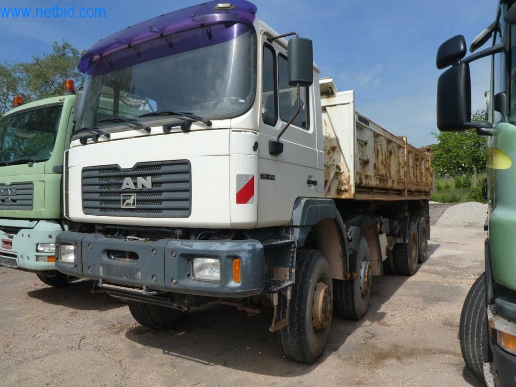 Machines de construction et véhicules-1