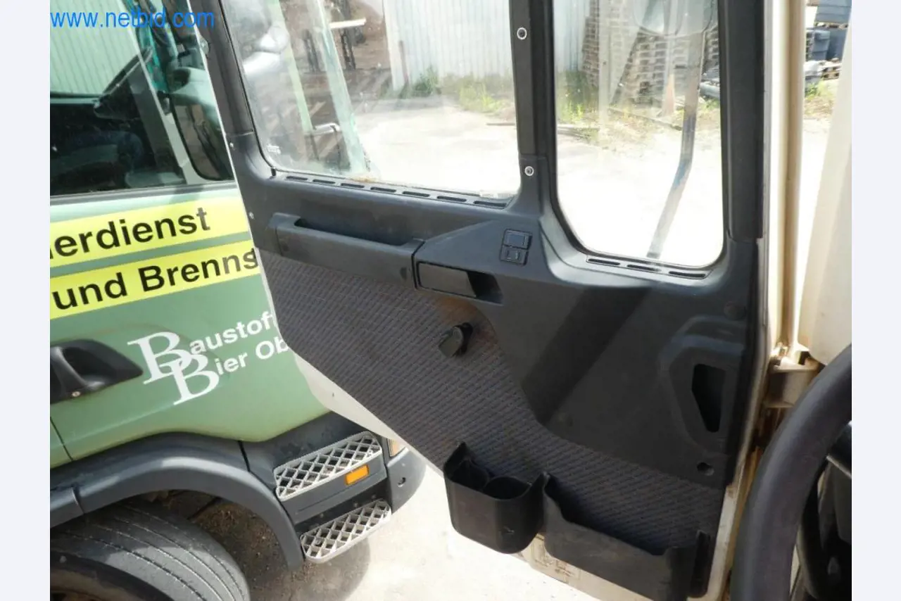 Baumaschinen und Fahrzeuge-6
