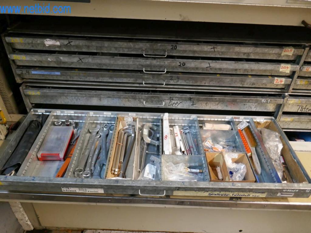 Machines from the field of mechanical engineering-34